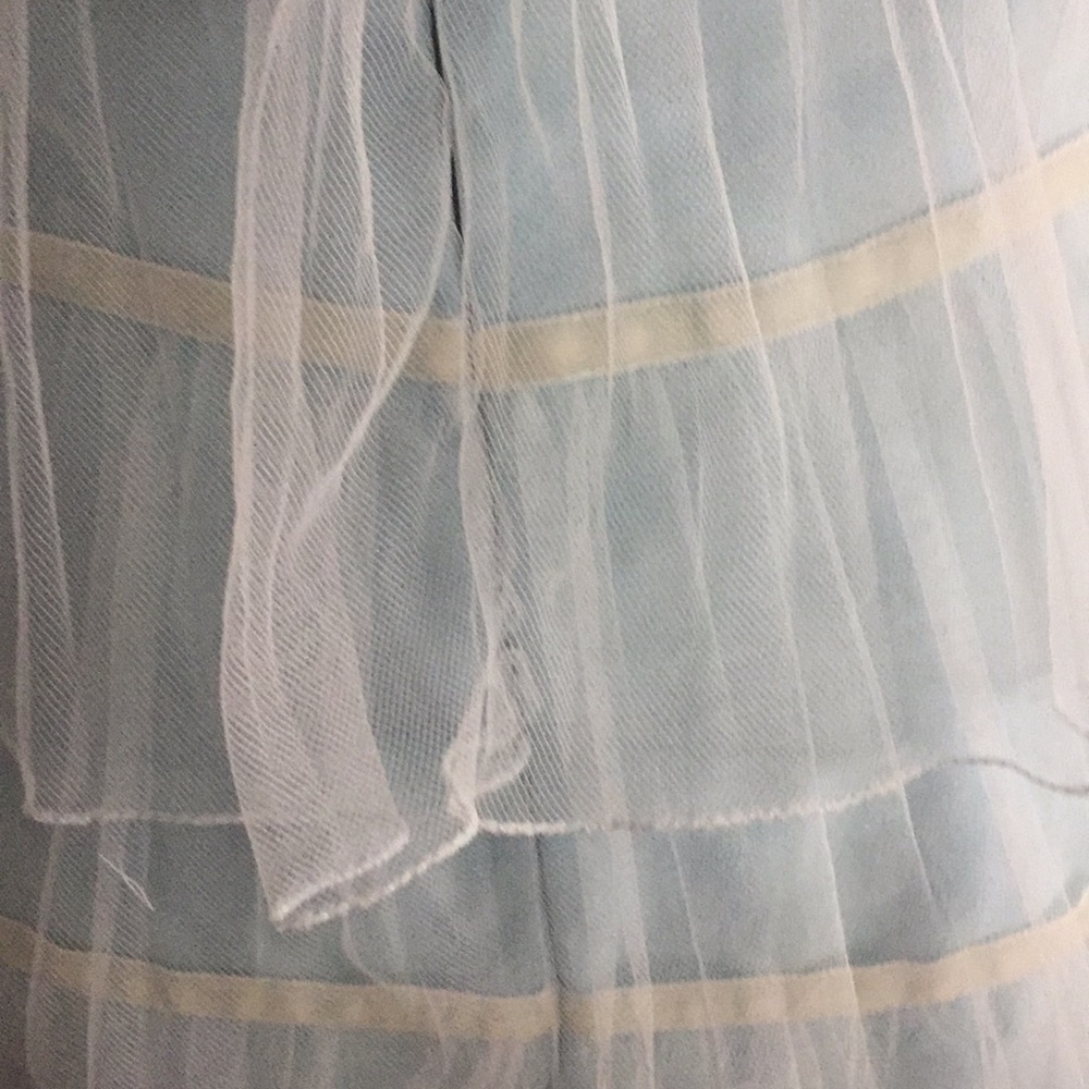 Prom Gown - Picture 6 of 6